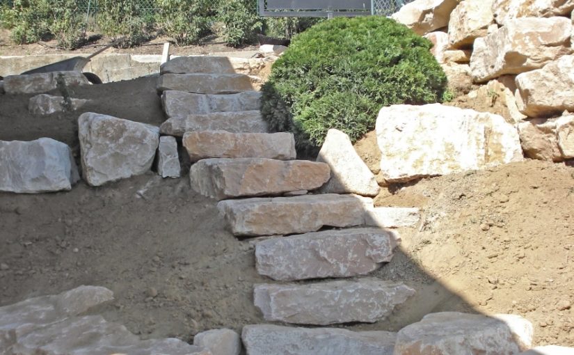 Escalier en enrochement